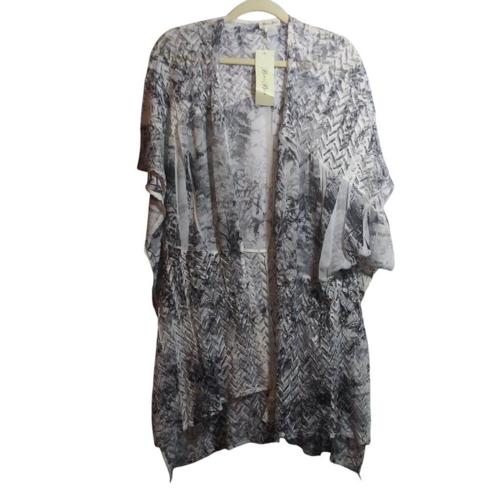Brittany Black Artsy Floral Women's Gray Lace Patterned Kimono Cover Up Size 1X